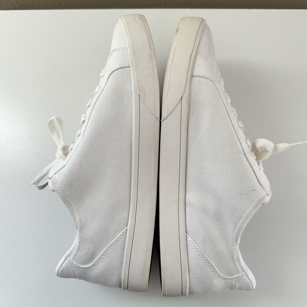 Kizik Irvine Sneaker Size 9.5 Wide Womens White Slip On Hands Free Low Profile - Picture 7 of 8